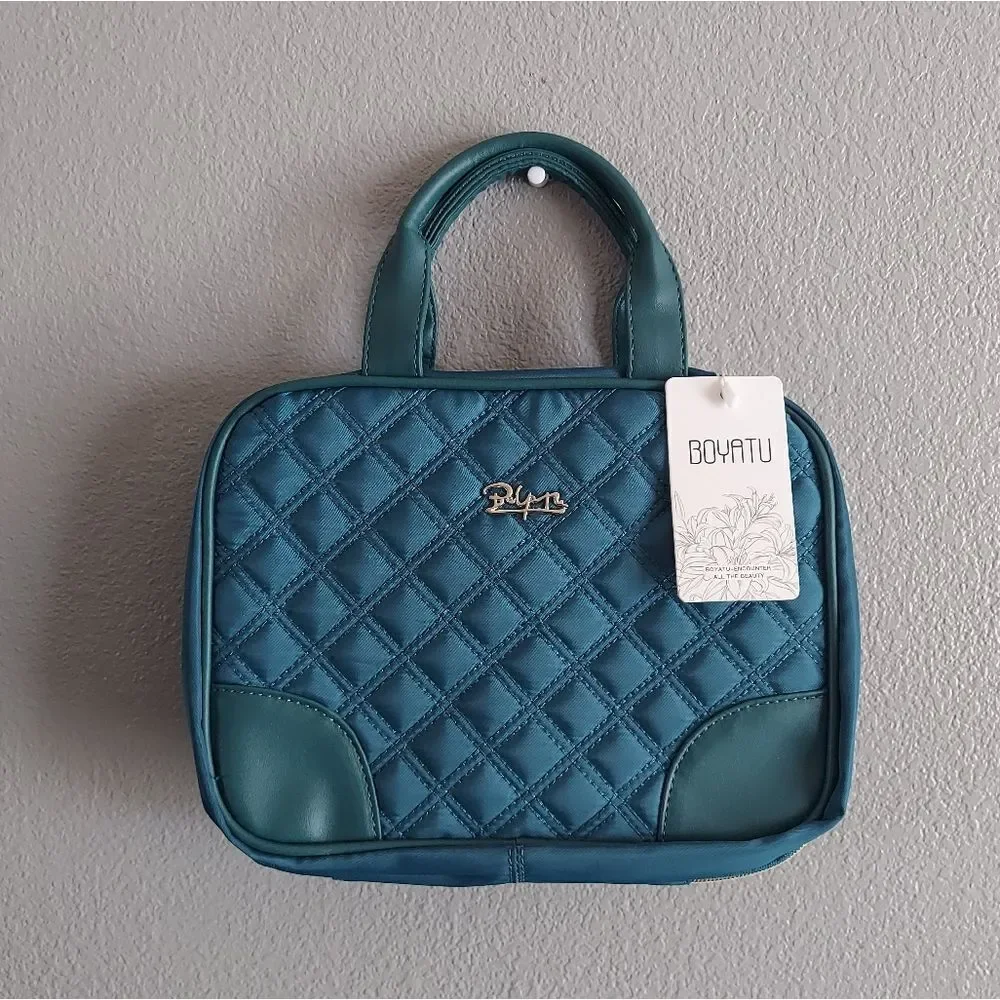 BOYATU Travel Toiletry Bag Hanging Makeup Bag: Large Capacity